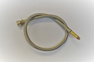 CONNECTION HOSE WITH INTEGRATED SEAL